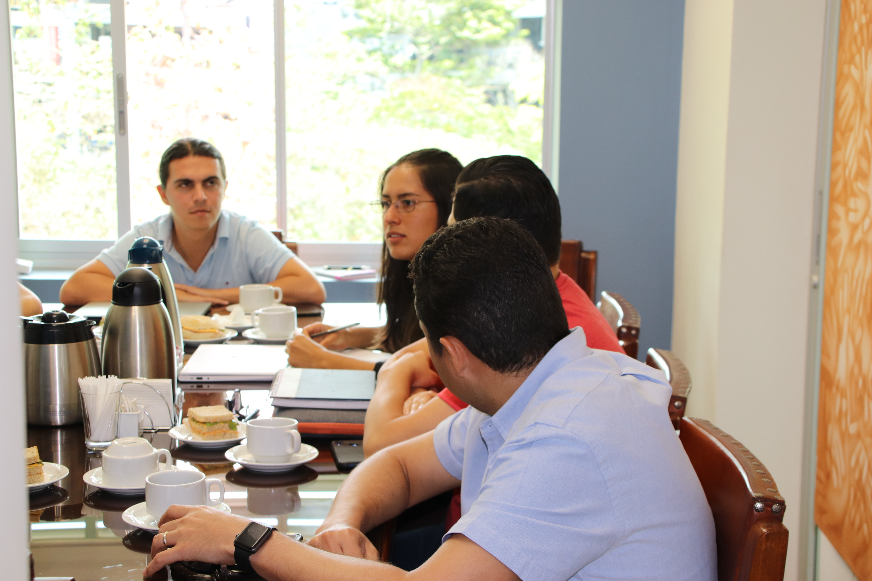 Visita Gerardo Chowell